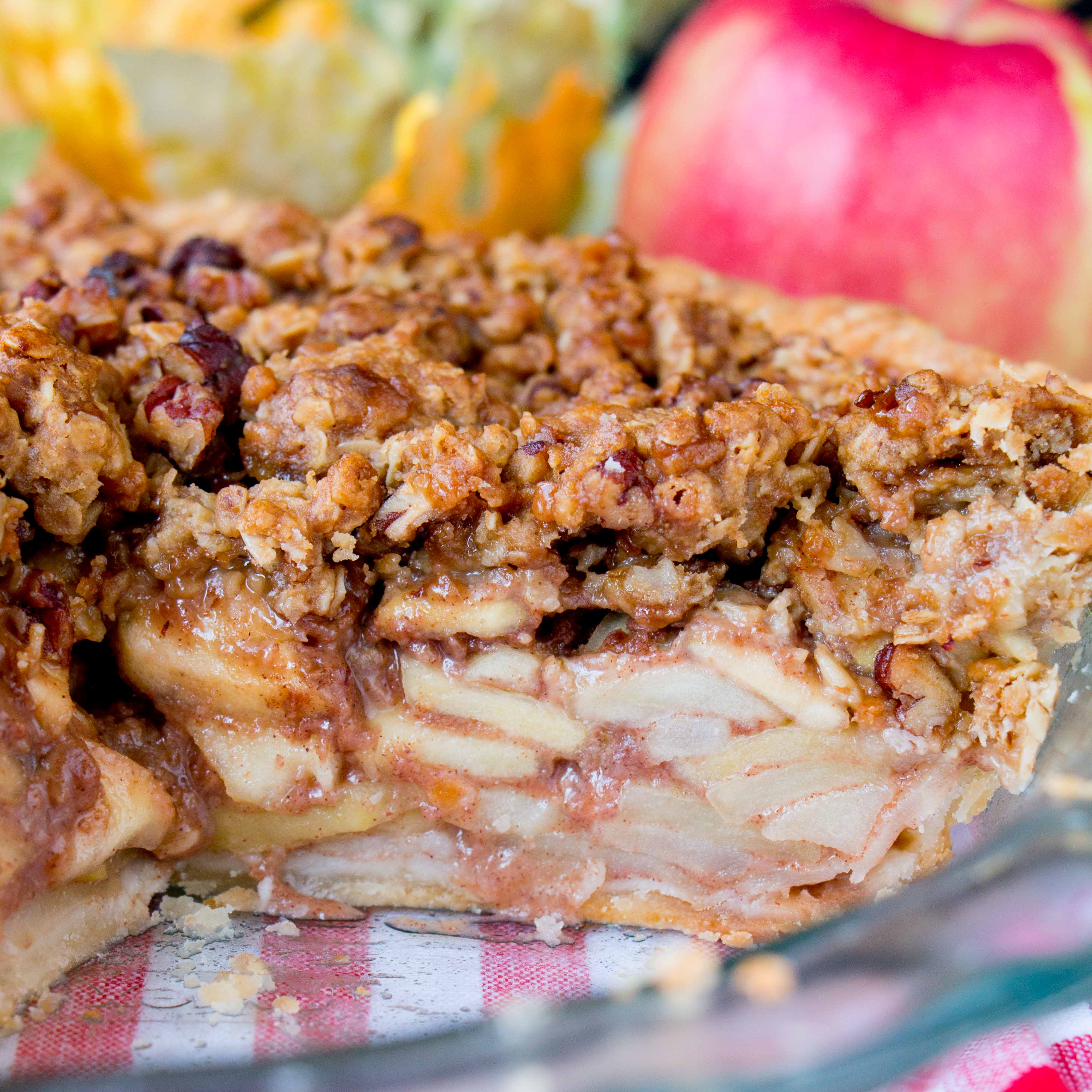 Toffee Apple Pecan Crumble Pie